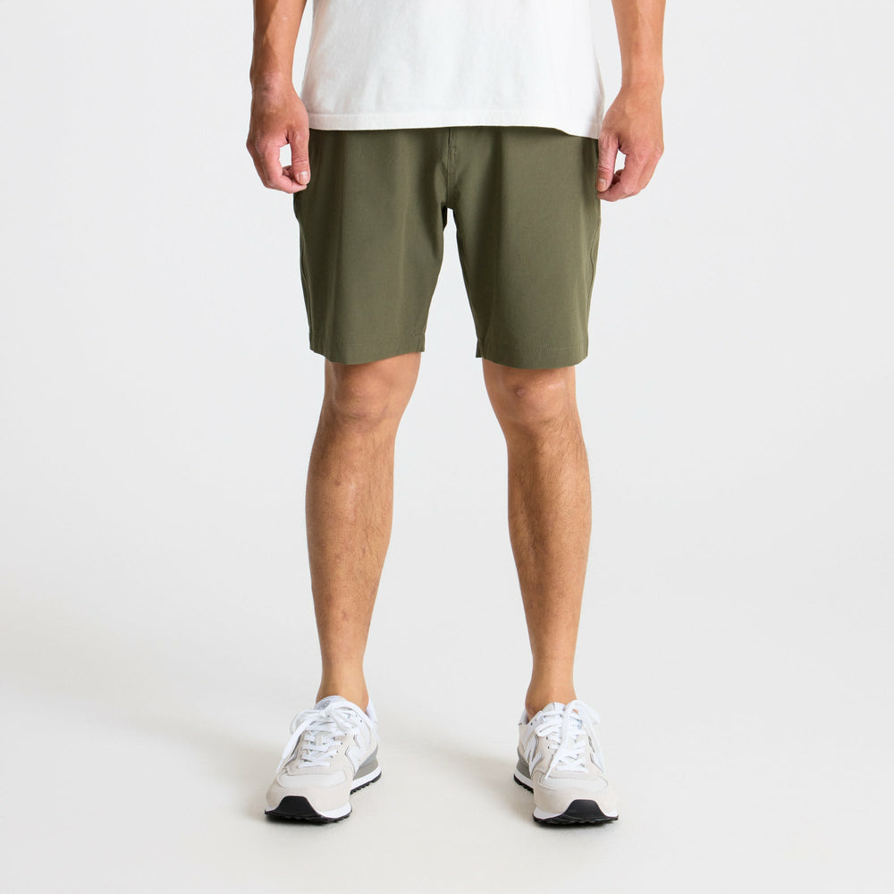 Roark Layover Pro Traveler Shorts in Military - Men