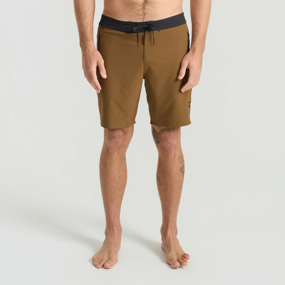 Roark Venture Hybrid Trunk in Otter - Men