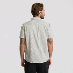 Roark Journey Short Sleeve Button Up Shirt in Grey - Men