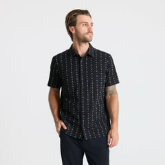 Roark Gonzo Short Sleeve Button Up Shirt in Dark Navy - Men
