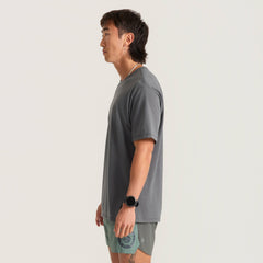 Roark Mathis Active Short Sleeve Tee in Charcoal - Men|Run / Active