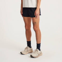 Roark Alta Elite 3.5" Shorts in Black - Men|Run / Active