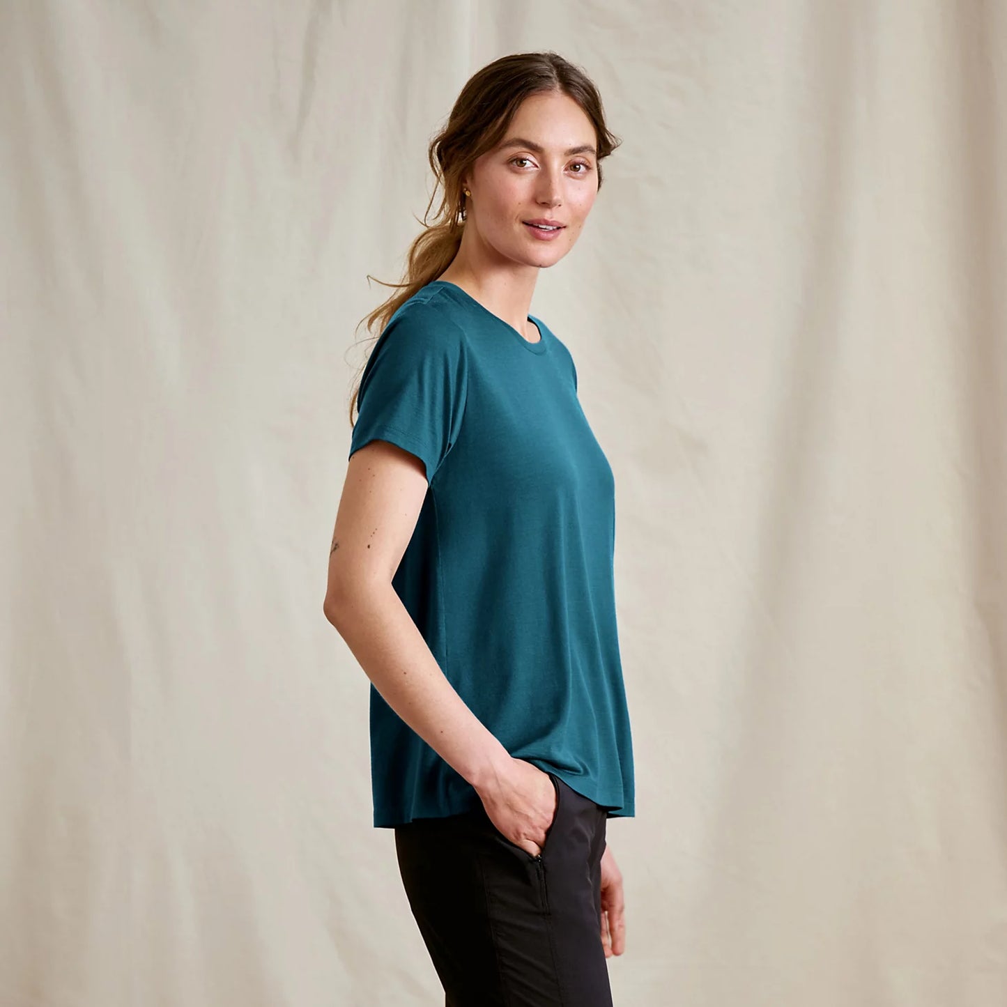 Orvis | Women's Outbound Merino Short-Sleeve Tee