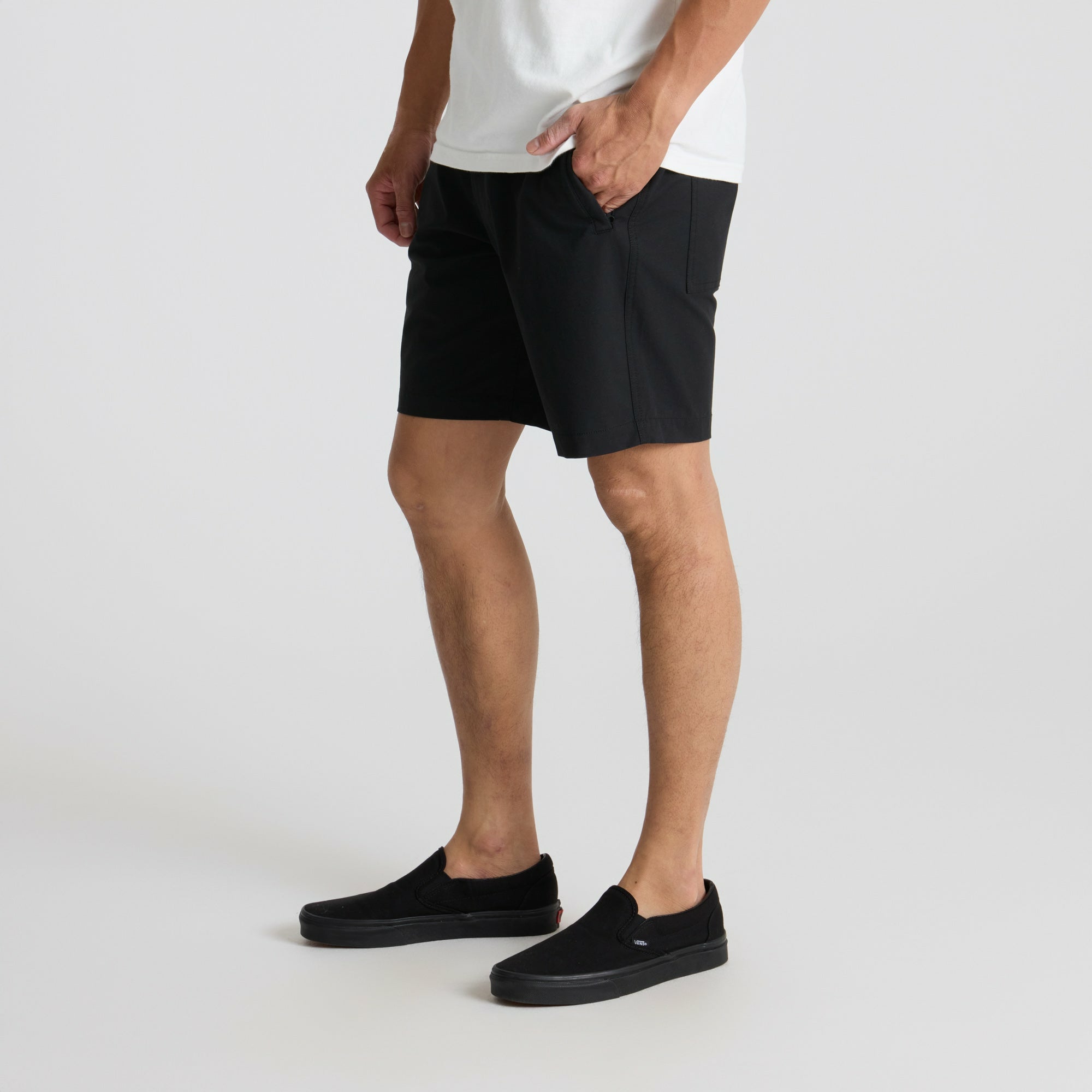 Roark Layover Pro Traveler Shorts in Black - Men