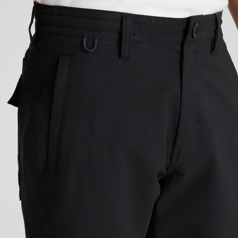 Roark Layover Pro Traveler Shorts in Black - Men