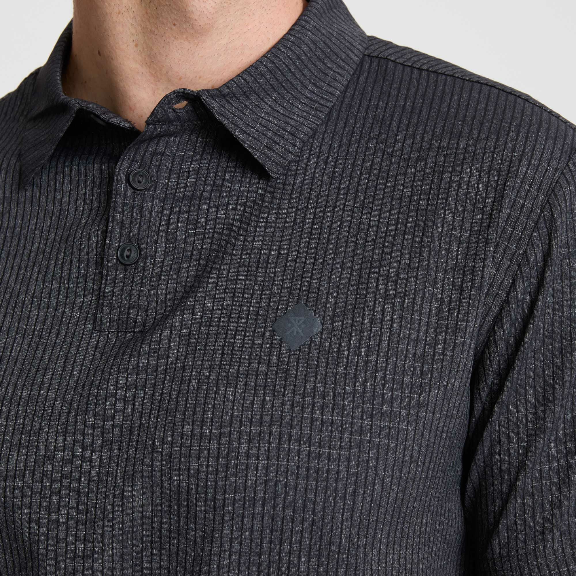 Roark Bless Up Breathable Stretch Polo Shirt in Black - Men