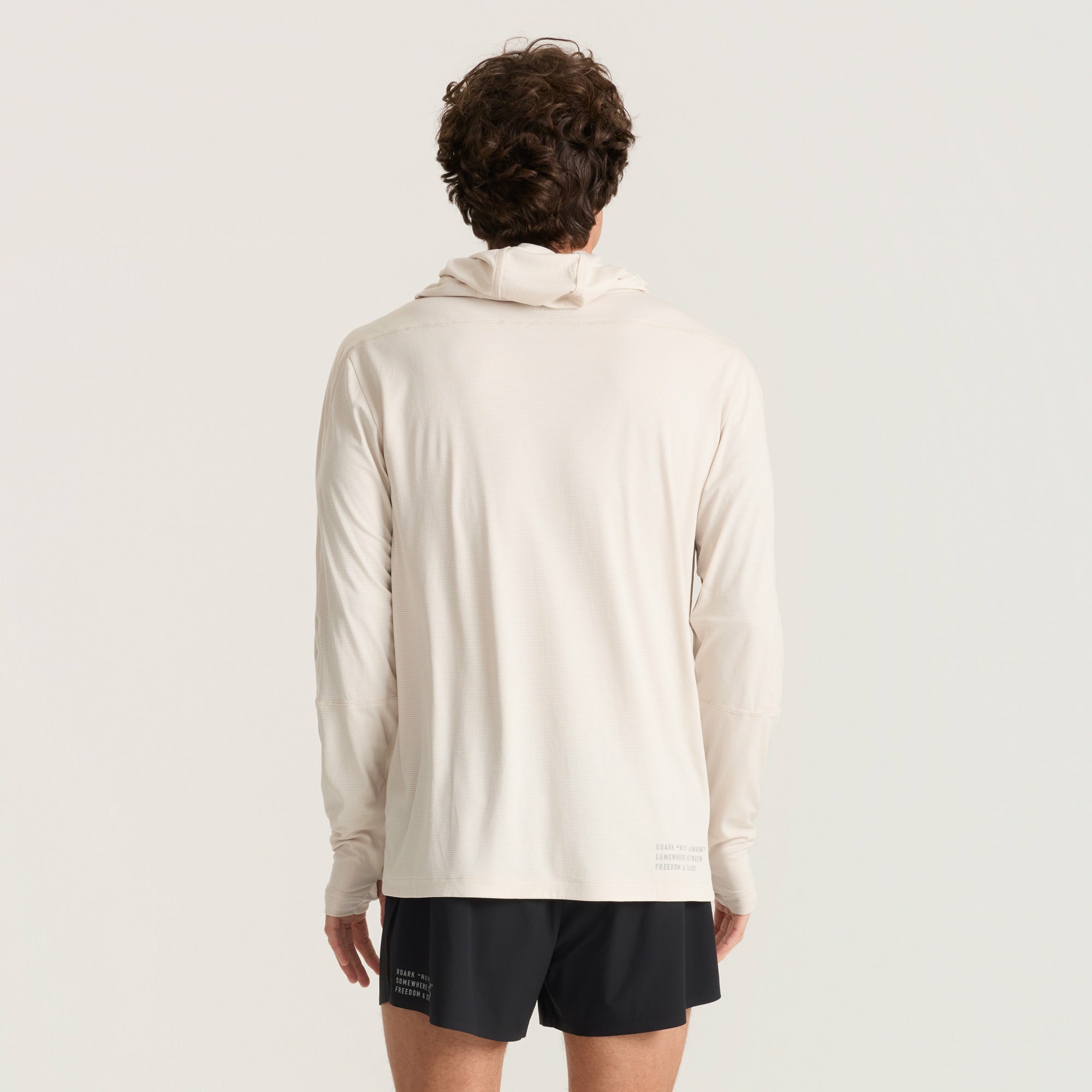 Roark Alta Elite Trail Hood in Moonstone - Men|Run / Active