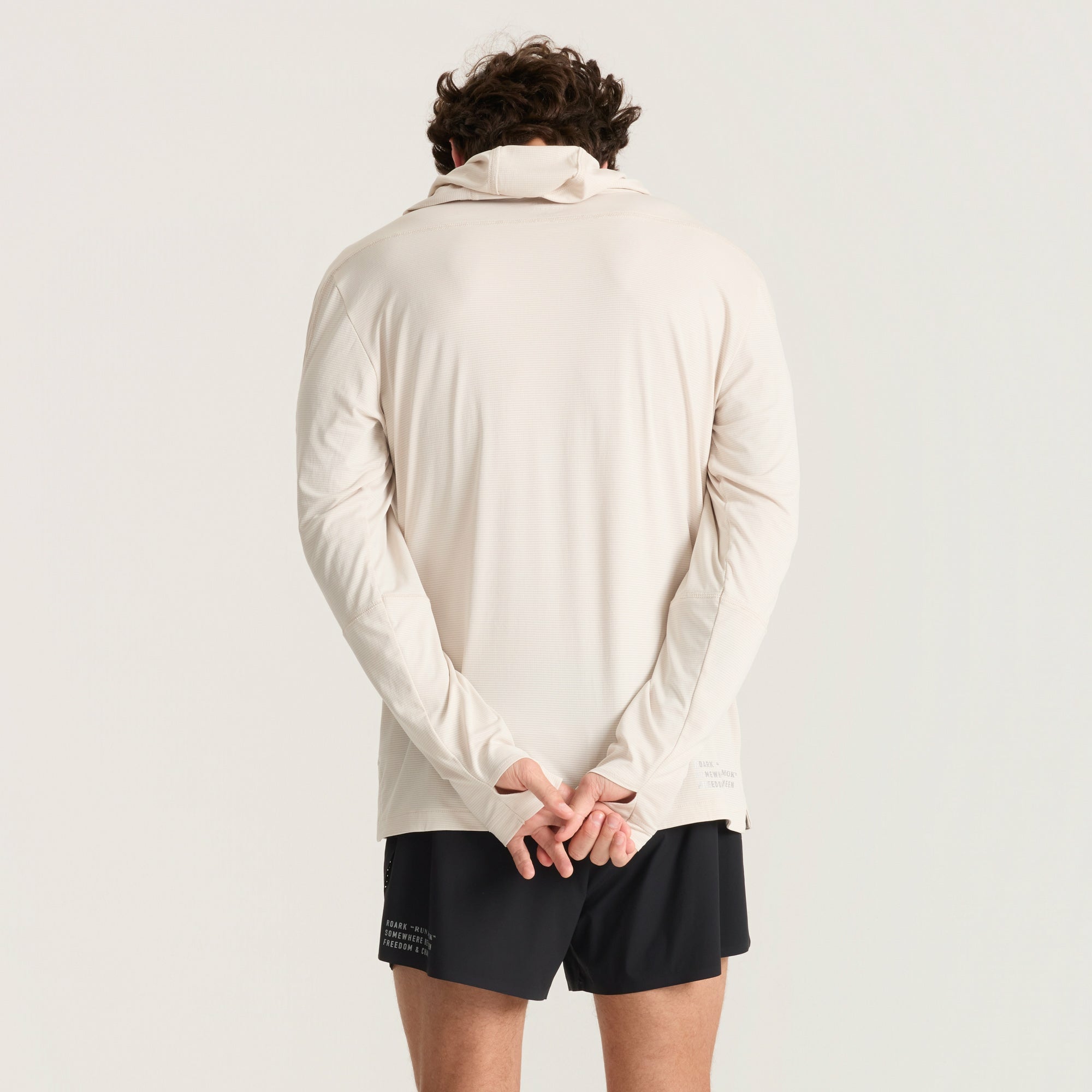 Roark Alta Elite Trail Hood in Moonstone - Men|Run / Active