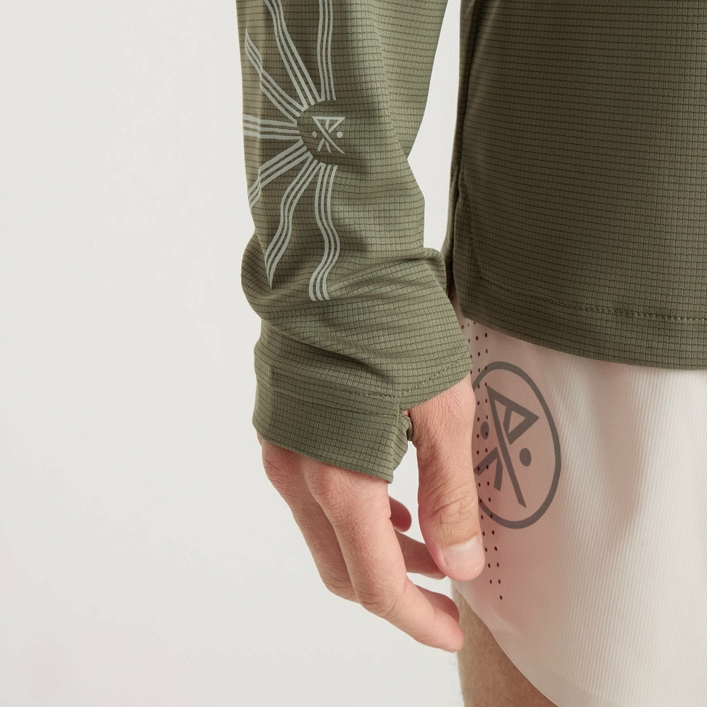Roark Alta Elite Trail Hood in Light Military - Men|Run / Active