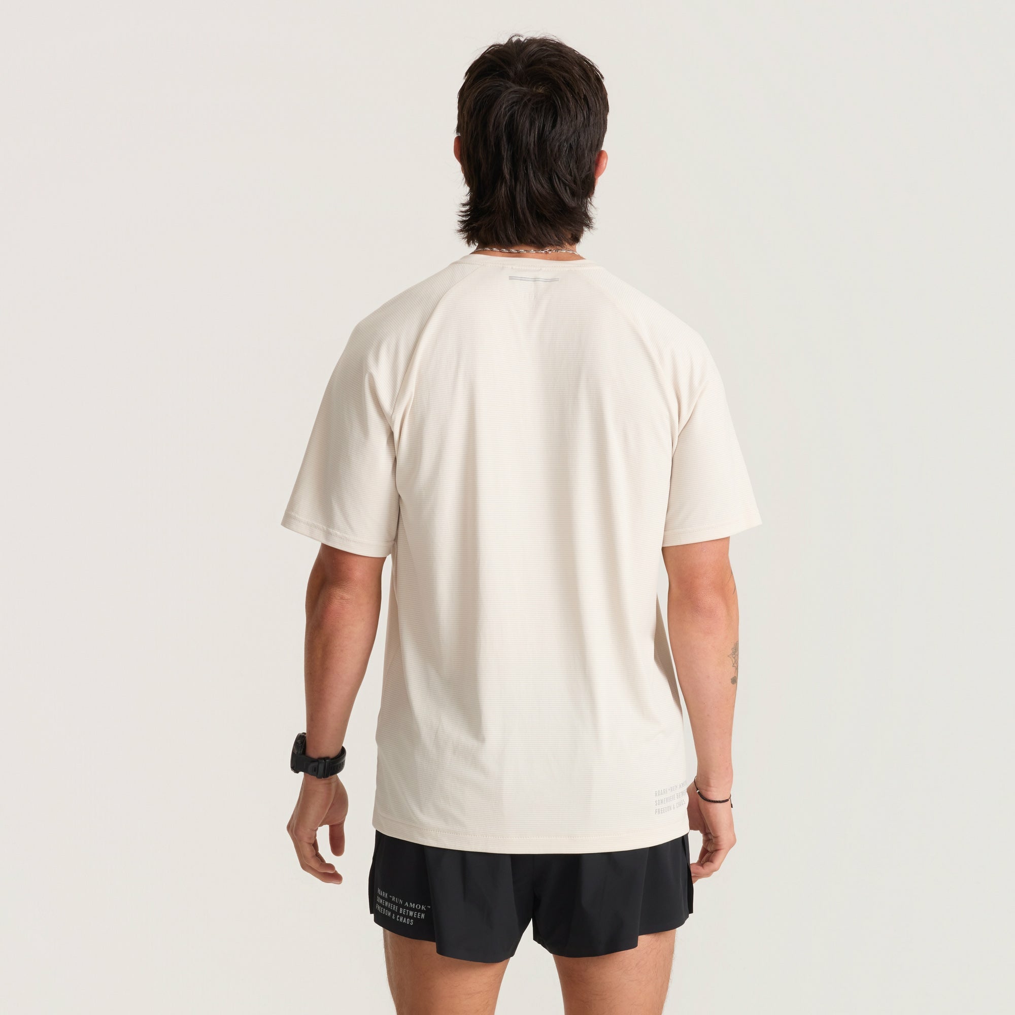 Roark Alta Elite Trail Short Sleeve Tee in Moonstone - Men|Run / Active