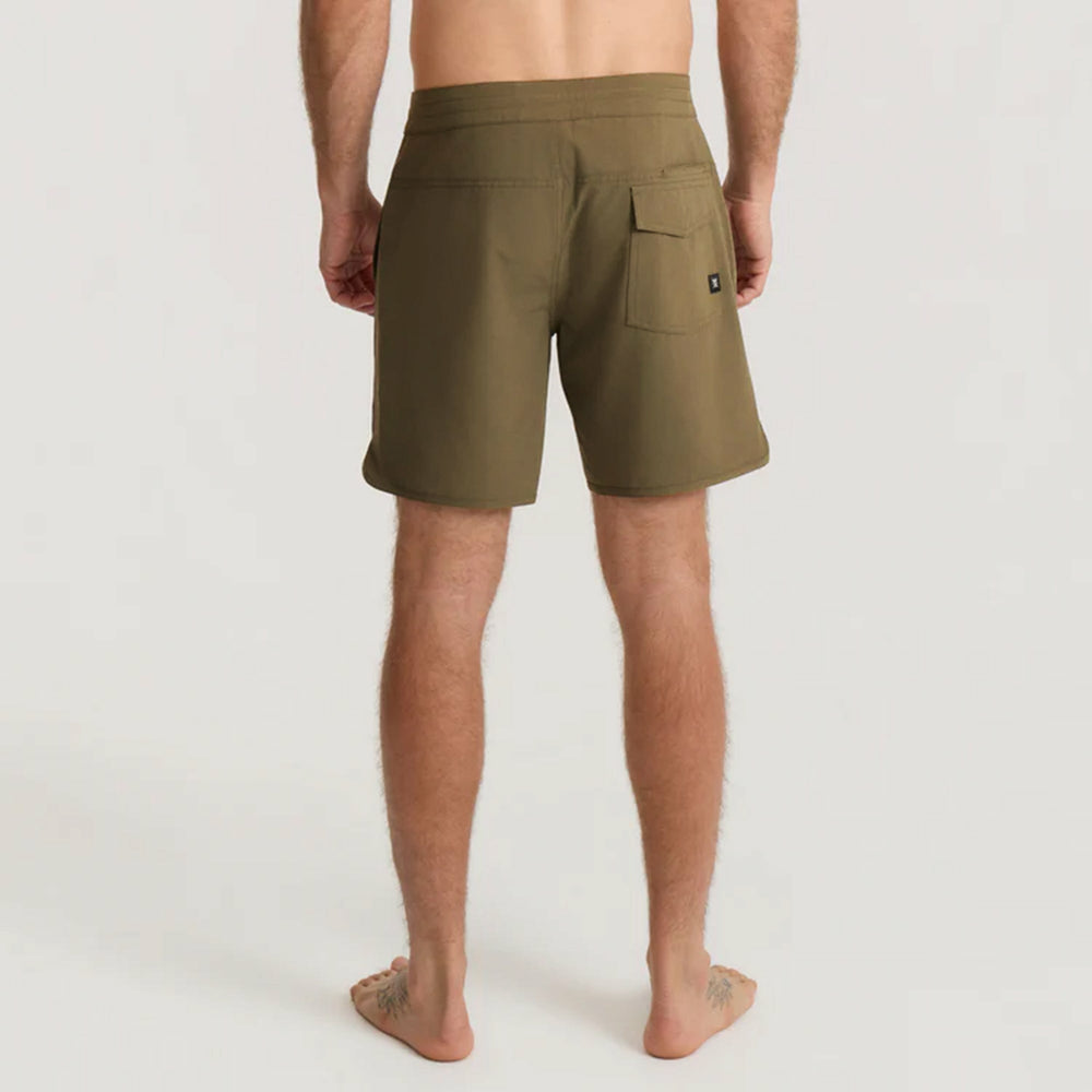 Roark Chiller Scallop Boardshorts in Military - Men