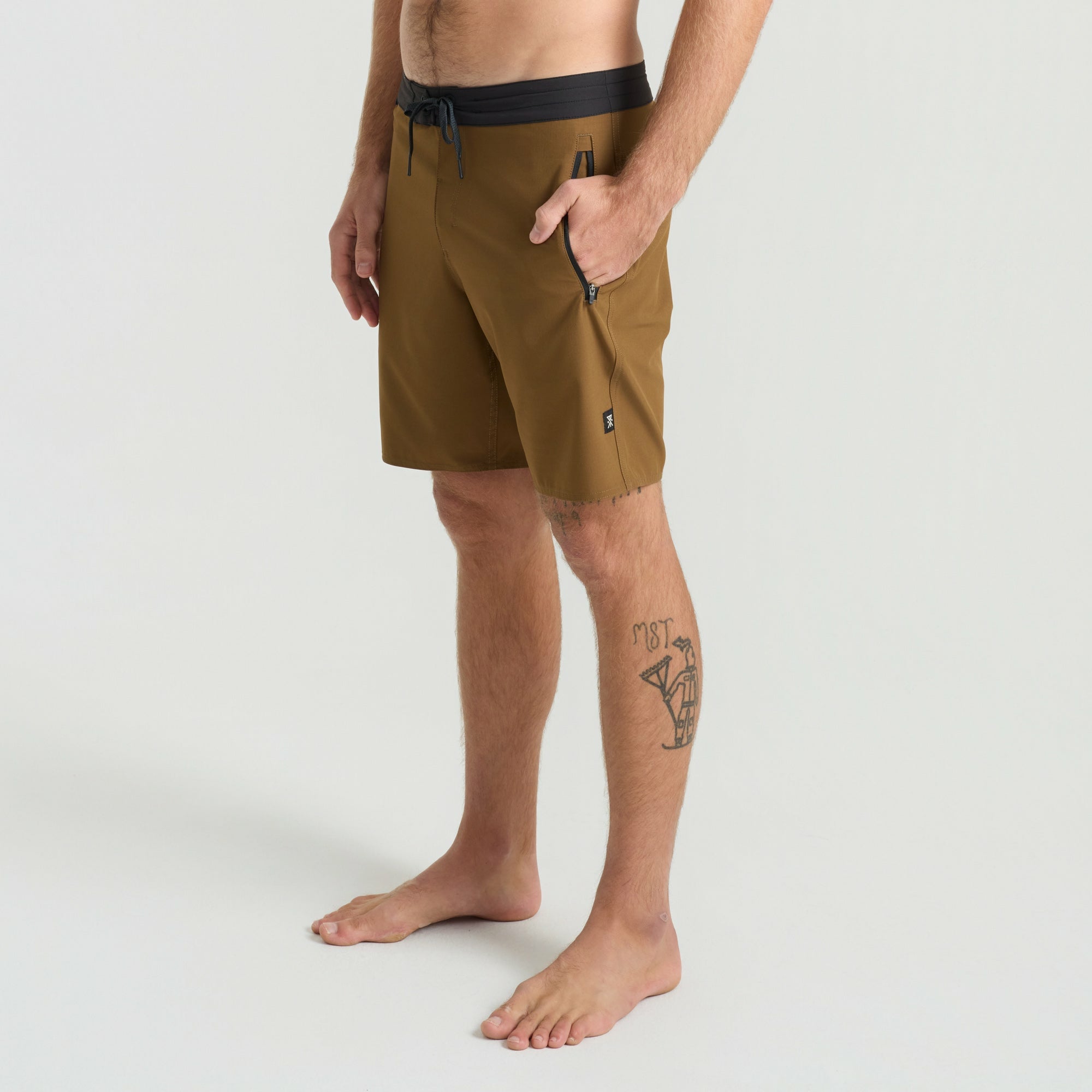 Roark Venture Hybrid Trunk in Otter - Men