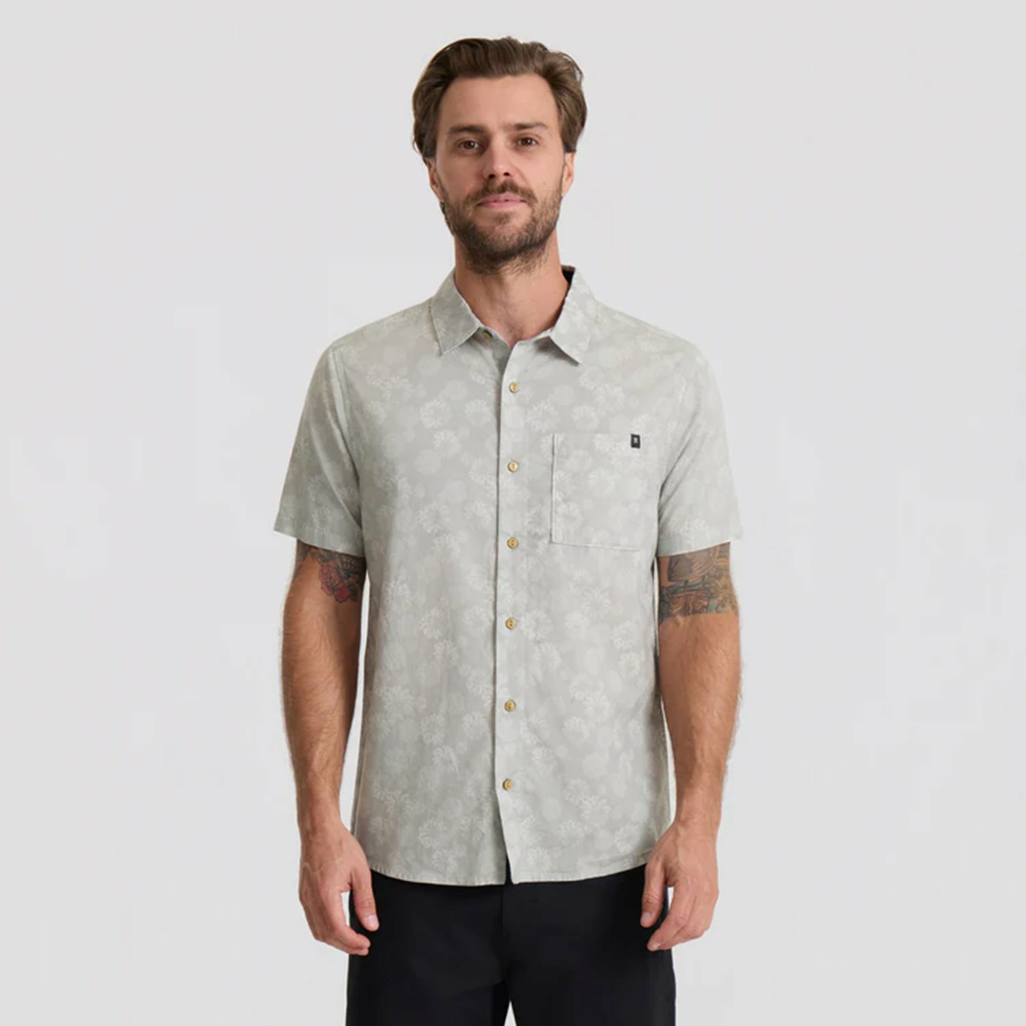Roark Journey Short Sleeve Button Up Shirt in Grey - Men