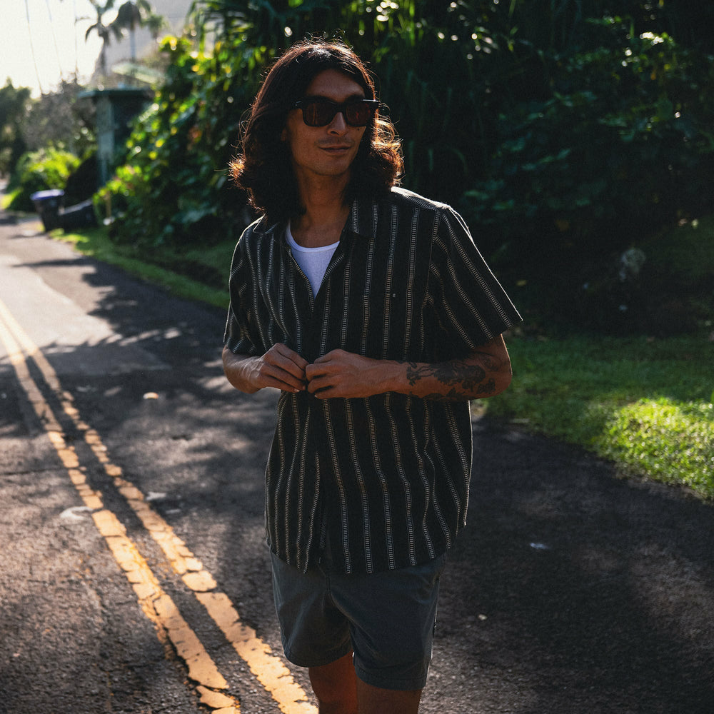 Roark Crosswinds Button Up Shirt in Onyx - Men