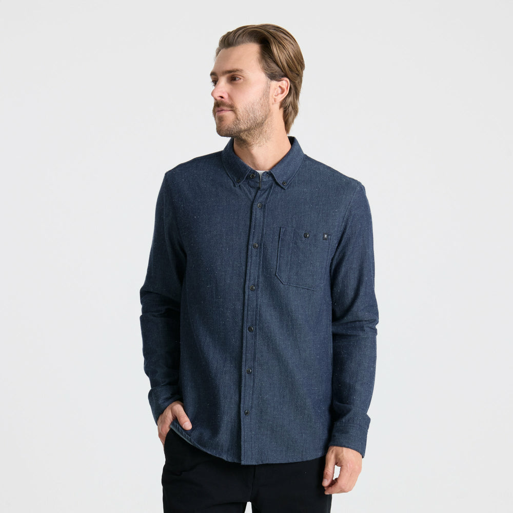 Roark Scholar Chambray Button Up Shirt in Mid Indigo - Men