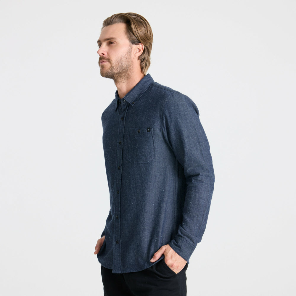 Roark Scholar Chambray Button Up Shirt in Mid Indigo - Men