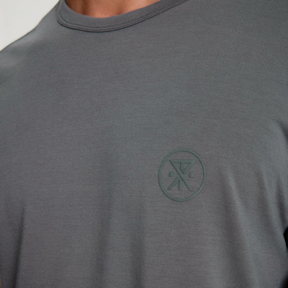Roark Mathis Active Short Sleeve Tee in Charcoal - Men|Run / Active