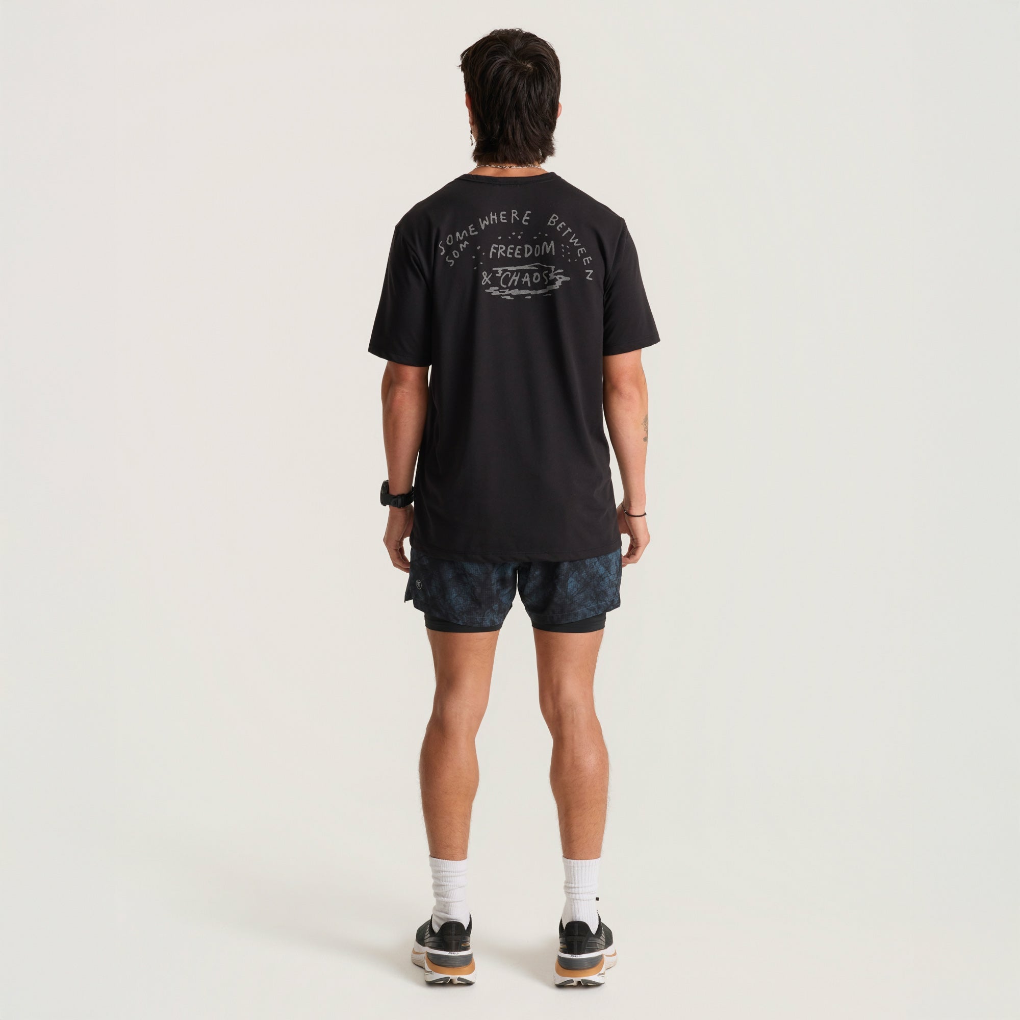 Roark Mathis Active Short Sleeve Tee in Bod Black - Men|Run / Active