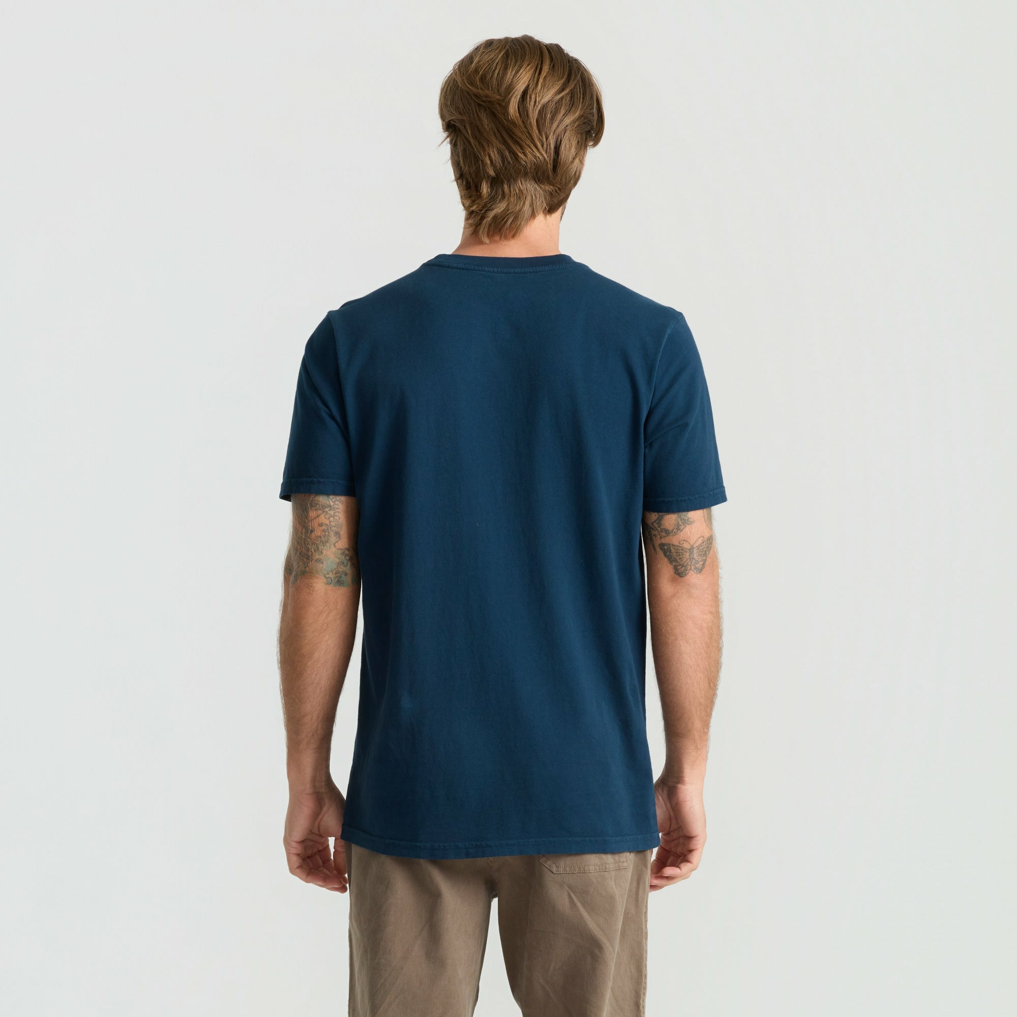 Roark Expeditions Pocket Premium Tee in Navy - Men