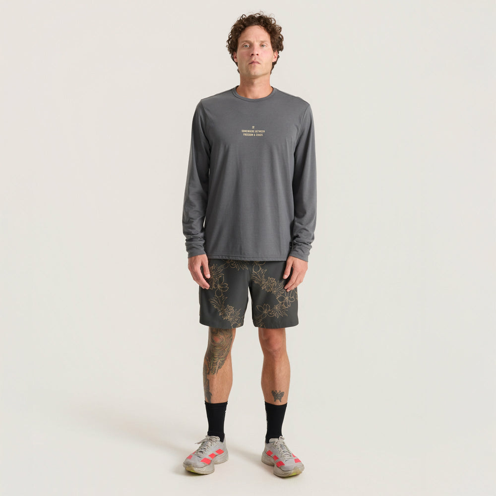 Roark Mathis Active Long Sleeve Tee in Charcoal - Men|Run / Active