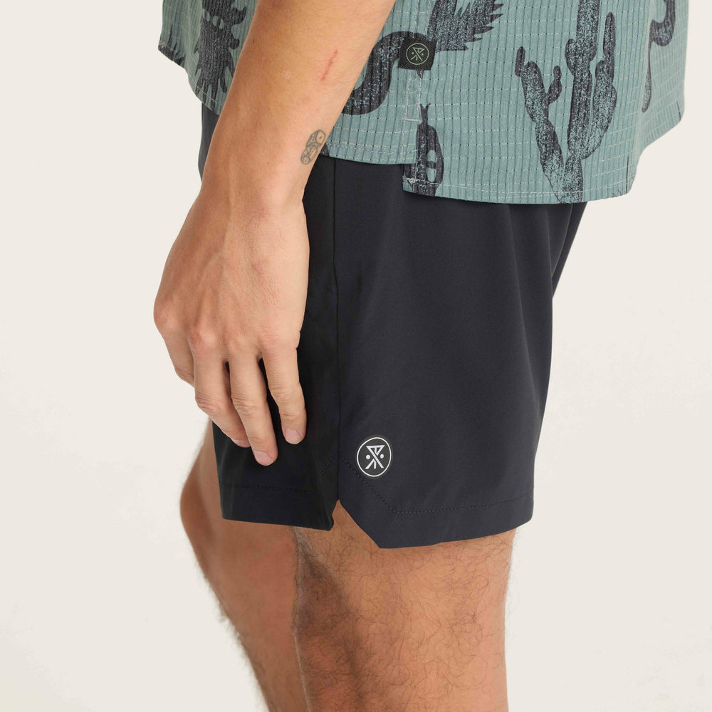 Roark Serrano Active Stretch Shorts in Black - Men|Run / Active