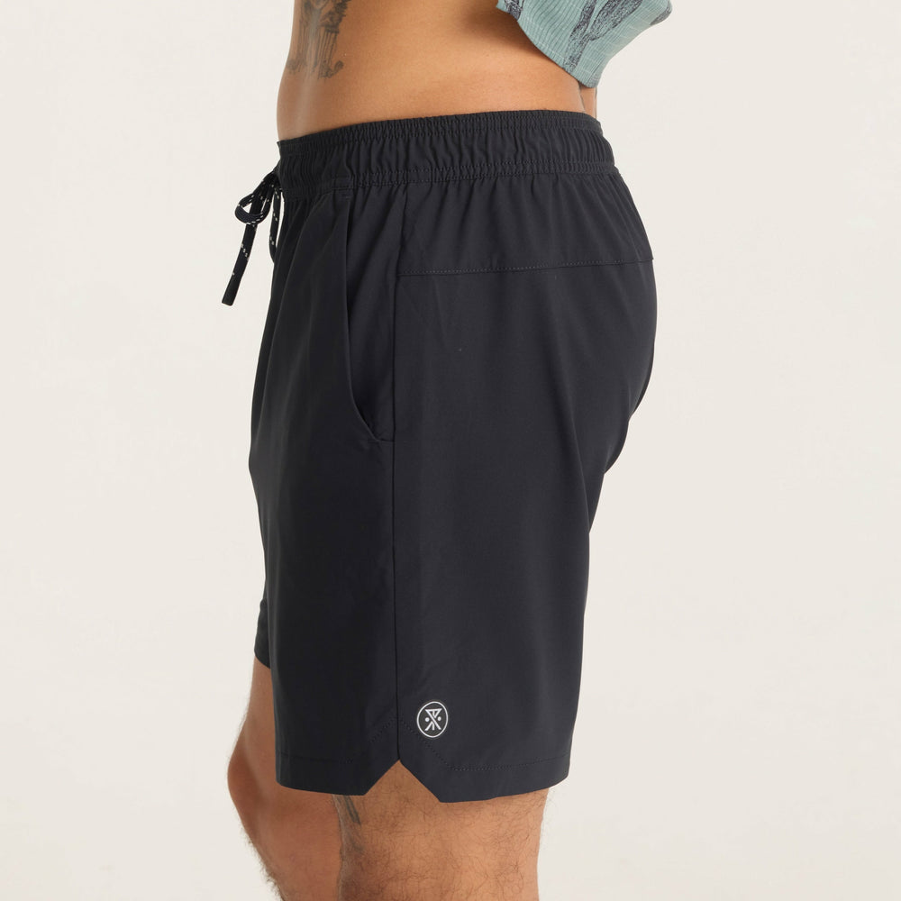Roark Serrano Active Stretch Shorts in Black - Men|Run / Active