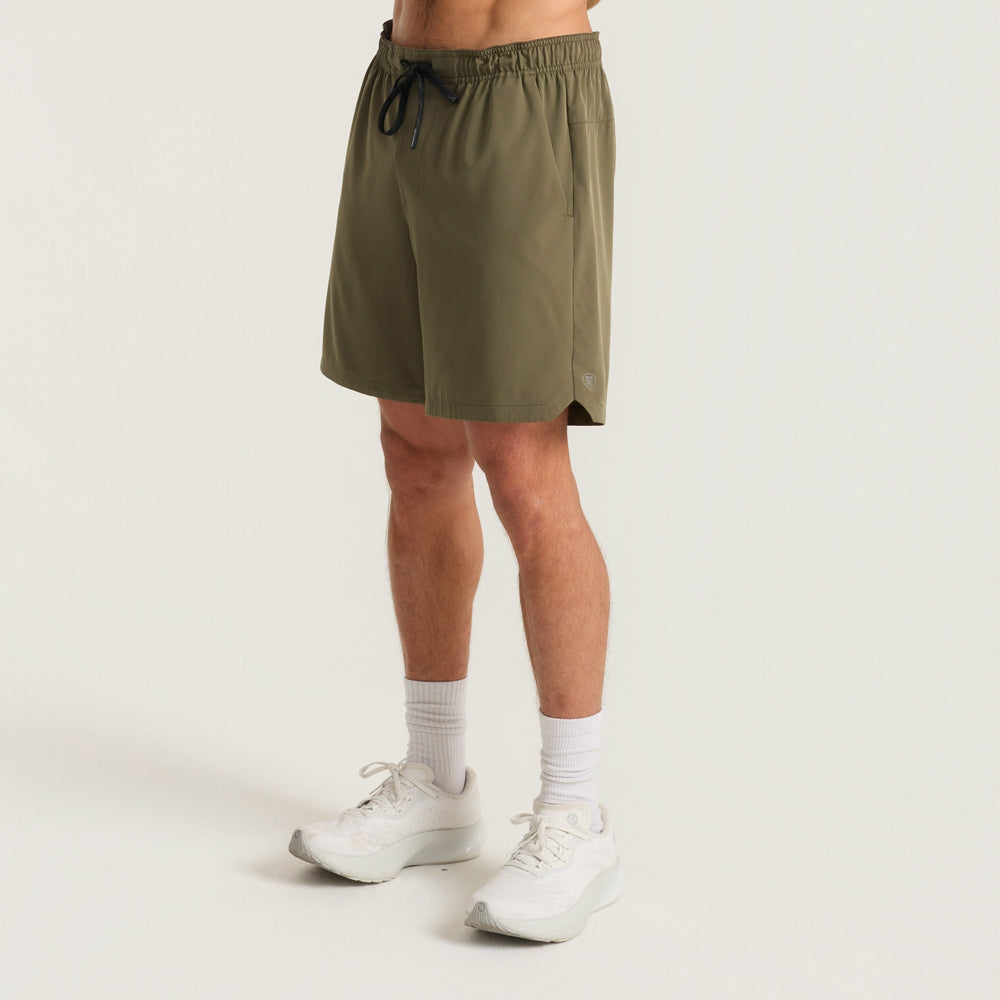 Roark Serrano 7" Active Stretch Shorts in Military - Men|Run / Active