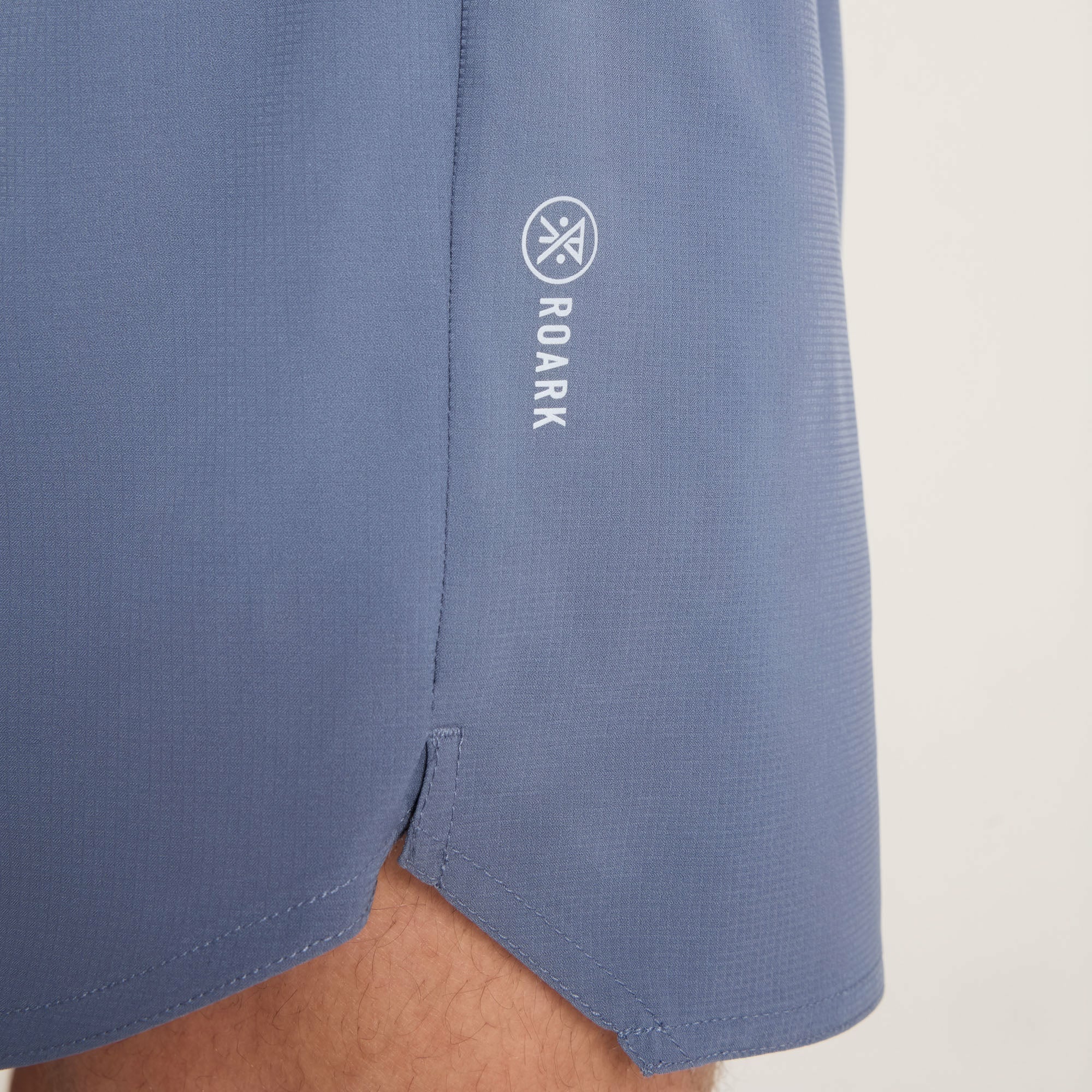 Roark Baja 5" Shorts in Neptune - Men|Run / Active