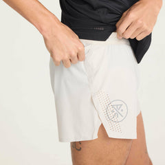 Roark Alta Elite 3.5" Shorts in Moonstone - Men|Run / Active