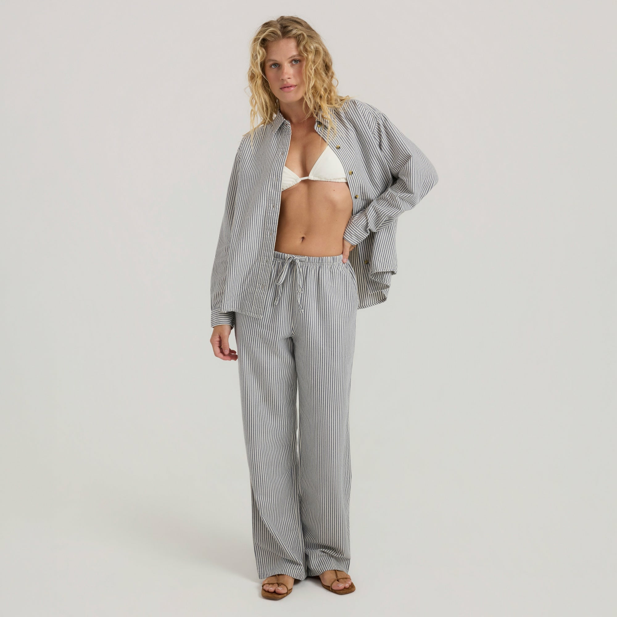 Roark Costa Shirt Button Up Shirt in Neptune - Women