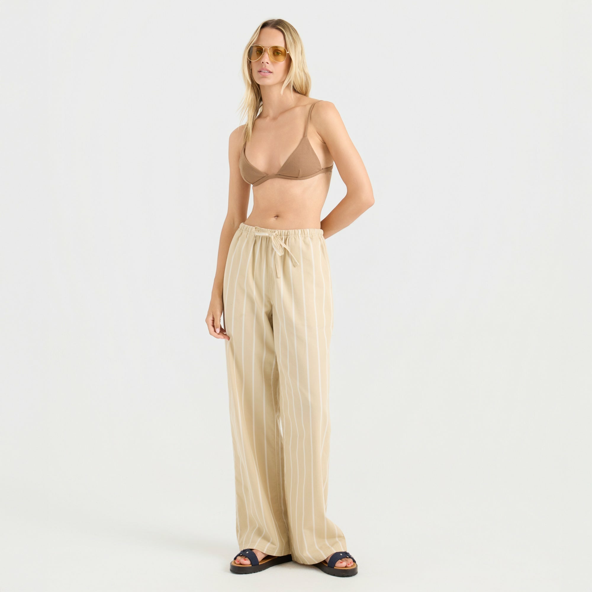 Roark Costa Pants in Sand - Women